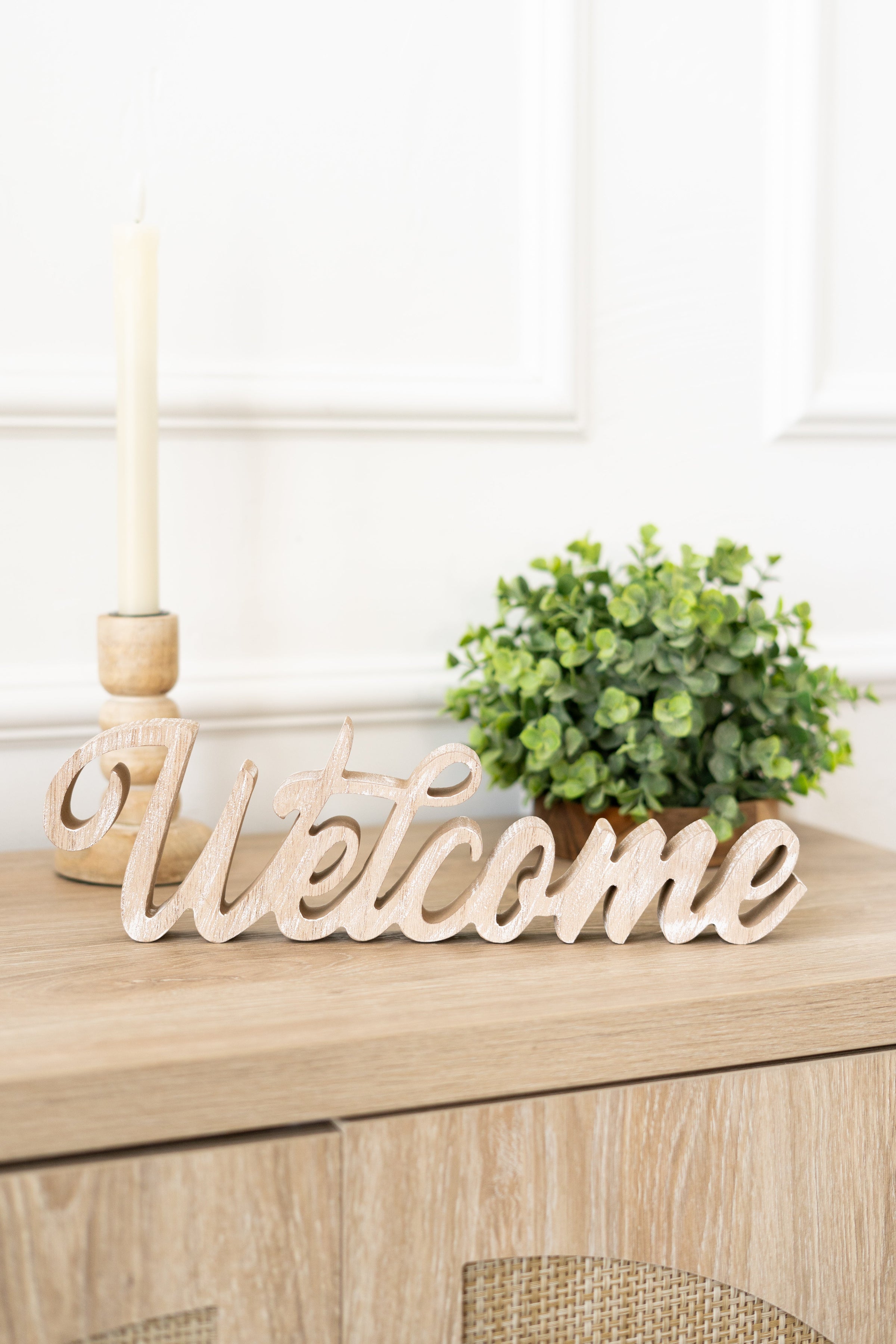 Rustic & Seasonal Home Accents – Wood Signs, Halloween Decor, Candle Holders, Trays & Aromatherapy Gifts