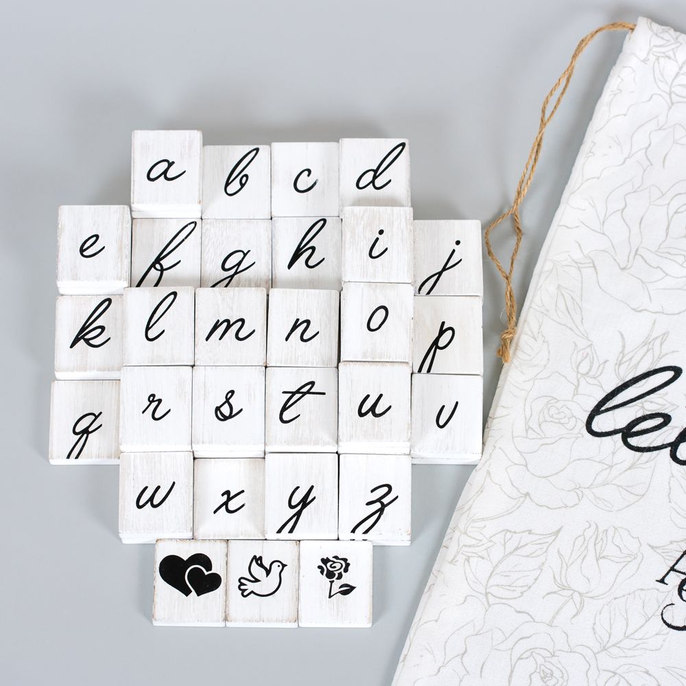 Script Letter Bag - White & Black (70 Pieces)