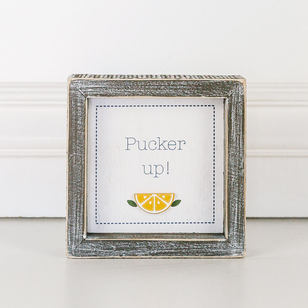 Dwella Decor Pucker Up! Decorative Wood Sign