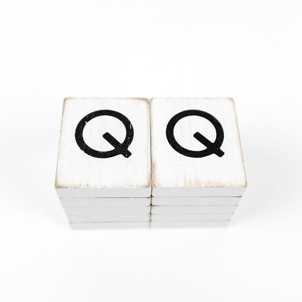 Wood Letter Q Tile - White & Black