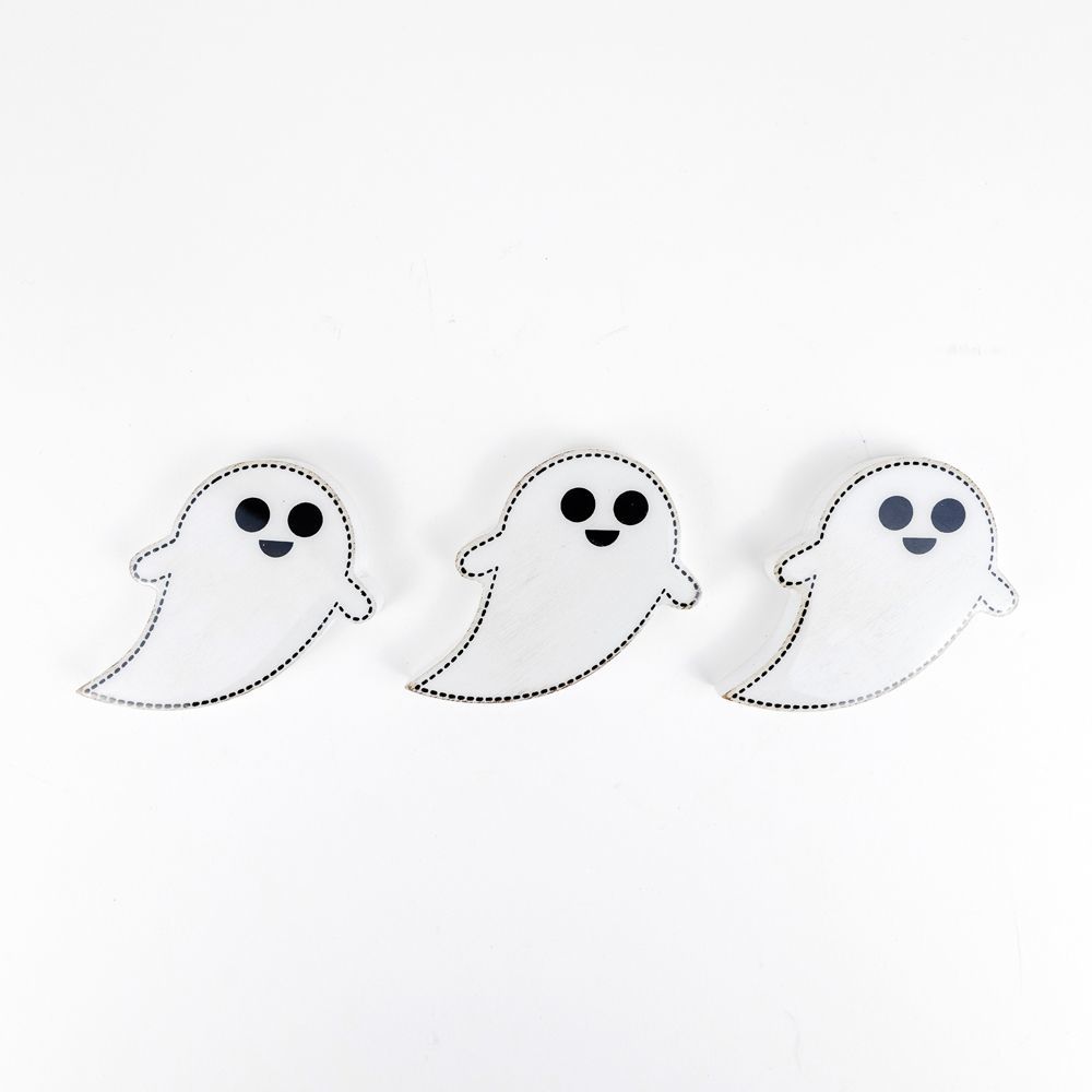 Dwella Decor Halloween Ghost Wood Magnets (Set of 3)