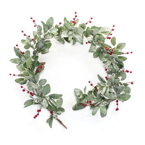 Mistletoe Garland with Berries - 5 Feet