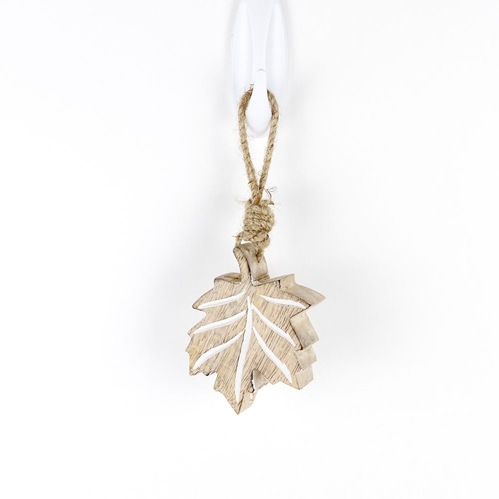 Mango Wood Cutout Ornament in Neutral White
